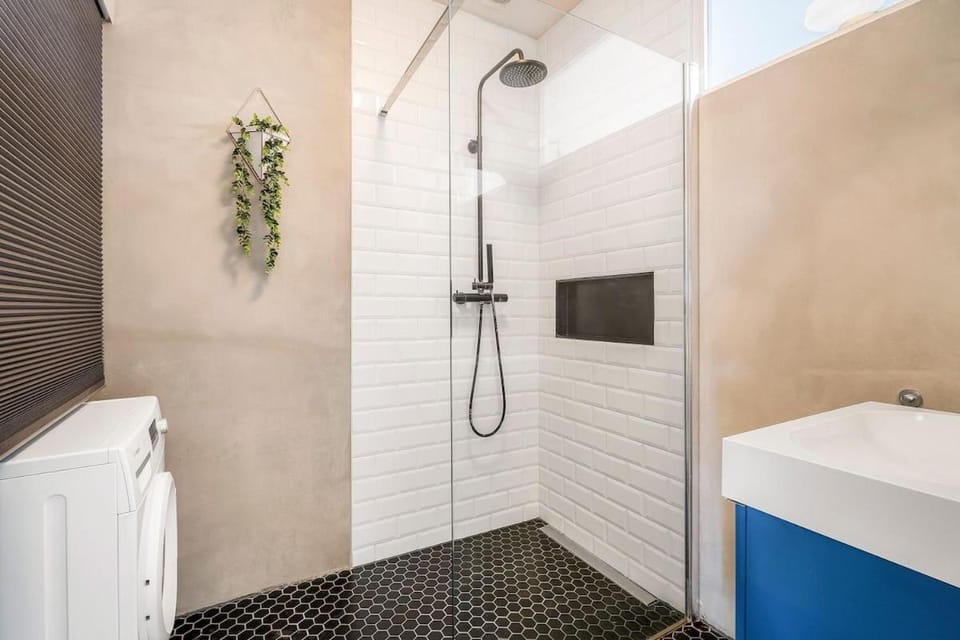 Light and quiet haven next to park Apartment in Amsterdam