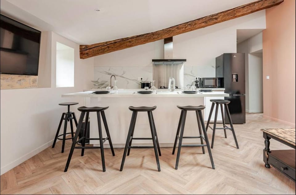 Le fort 7 Appart centre ville Apartment in L'Isle-sur-la-Sorgue