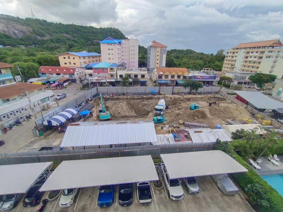 Property building, Neighbourhood, Bird's eye view, Area and facilities, Area and facilities, Location, Parking