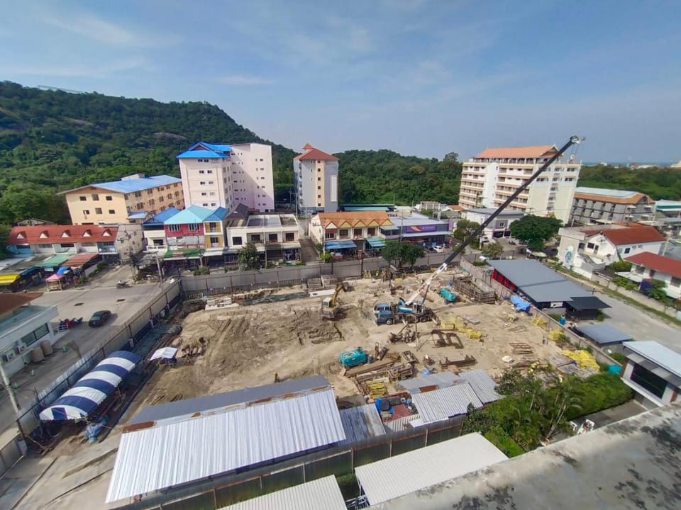 Property building, Off site, View (from property/room), City view, Garden view, Landmark view, Landmark view