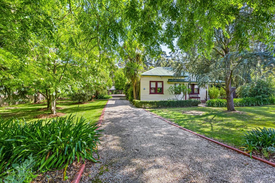 Ballarat Cottages Apartment in Ballarat