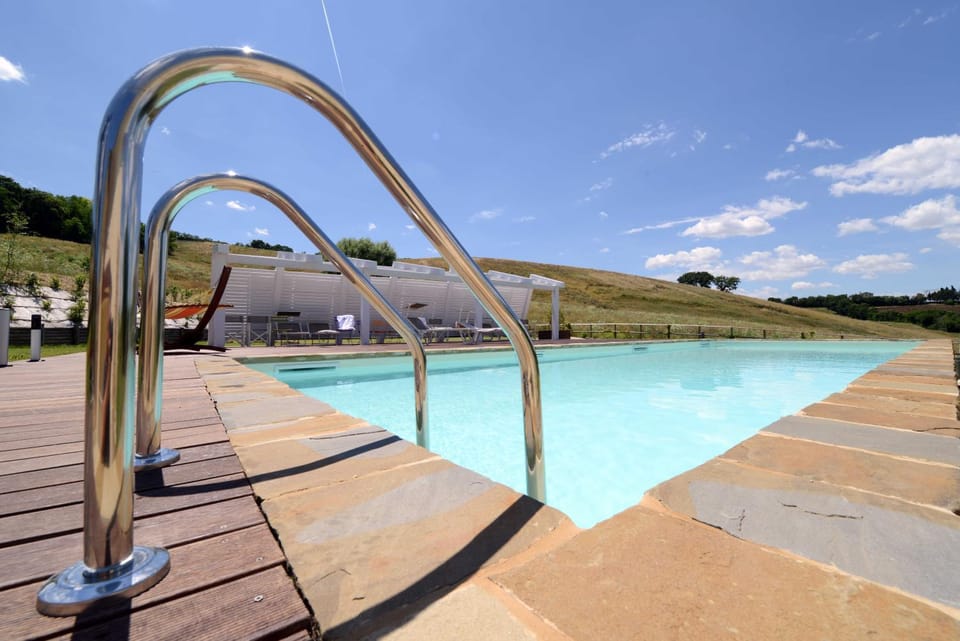 Swimming pool, Swimming pool