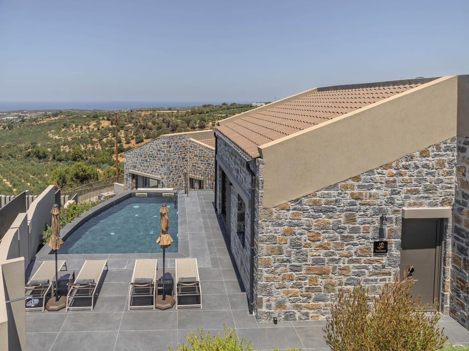 Property building, Day, Natural landscape, Pool view, Swimming pool, sunbed