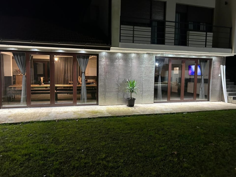 Vikendica Šapat Sane, Prijedor Apartment in Bosnia and Herzegovina
