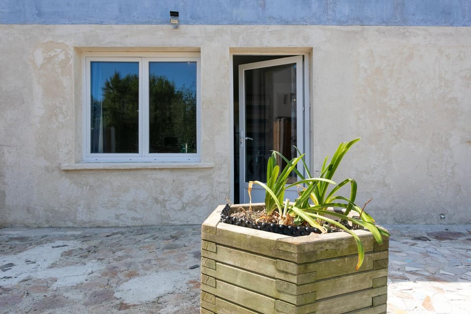 Glycine House in Paimpol