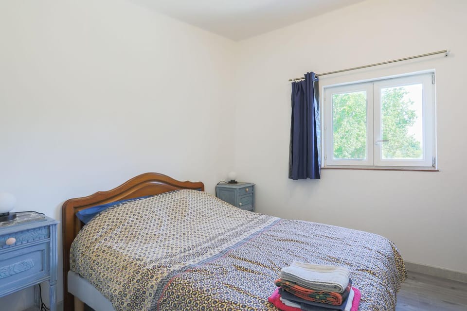 Property building, Living room, Bedroom