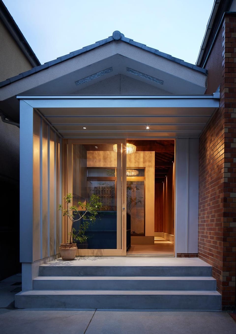 Property building, Facade/entrance
