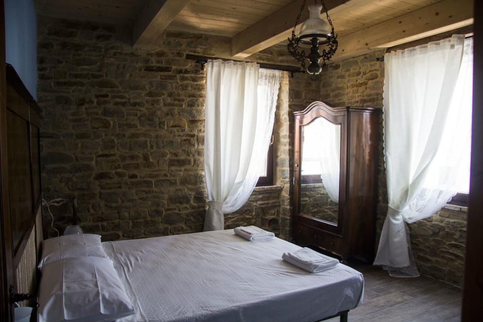 Bed, View (from property/room)