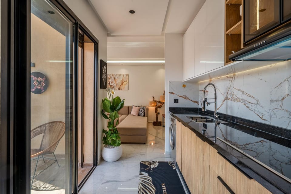 Kitchen or kitchenette, Living room, Seating area