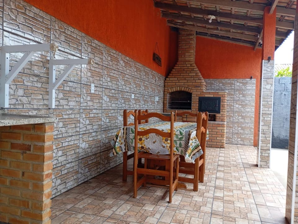 Balneário Adriana House in State of São Paulo