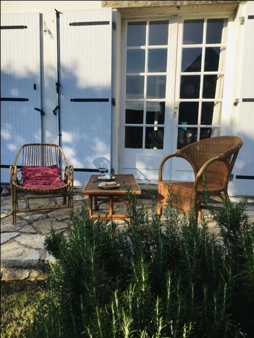 Le charme d'une maison de village House in Arradon