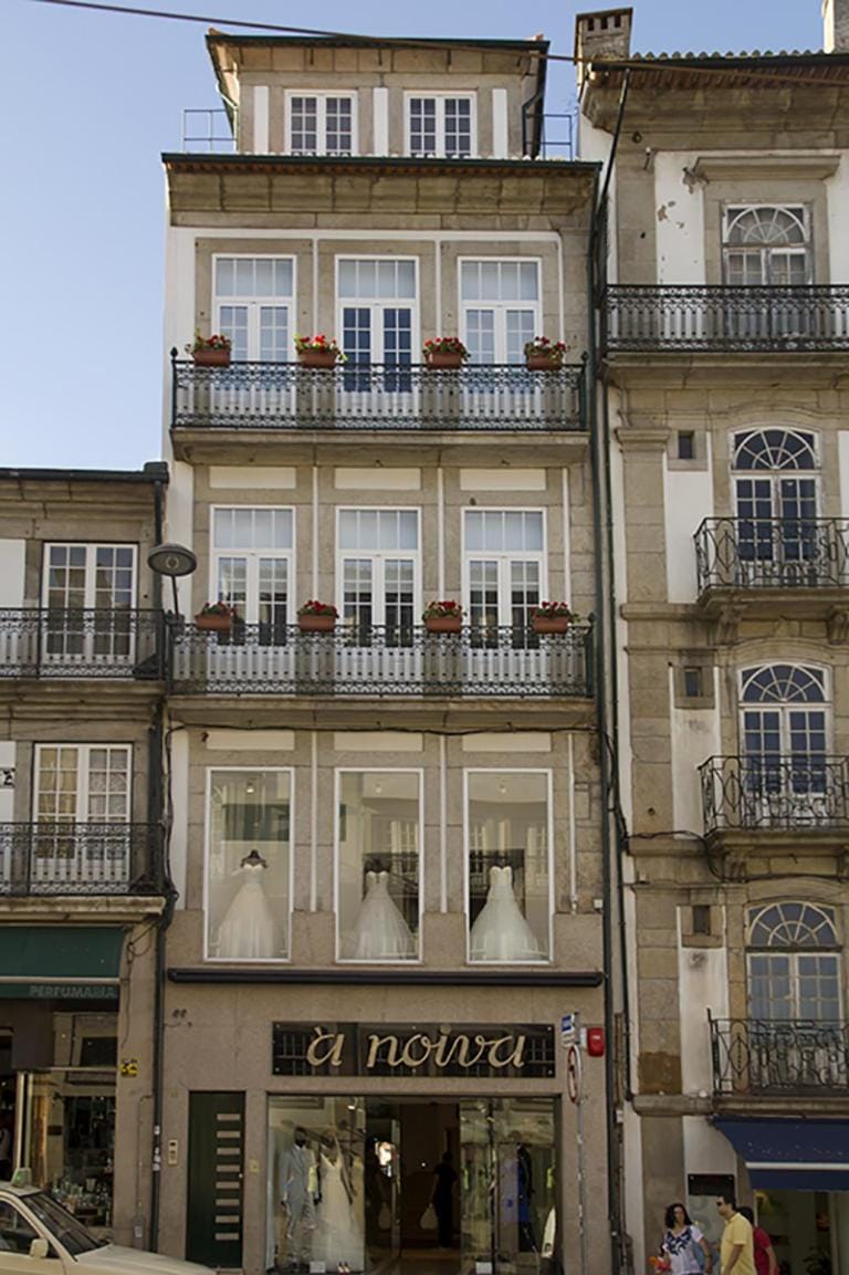 Facade/entrance