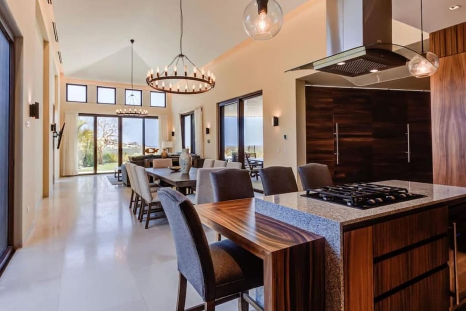 Stunning Villa with private Pool, Jacuzzi and Ocean View Villa in San Jose del Cabo