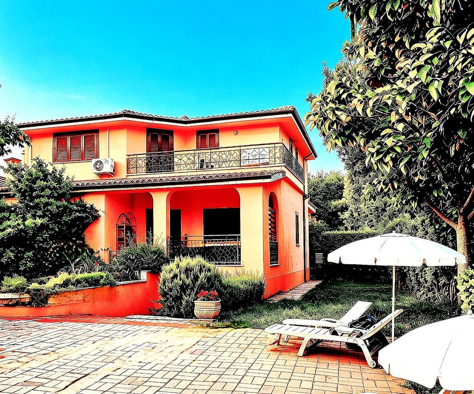 Property building, Garden