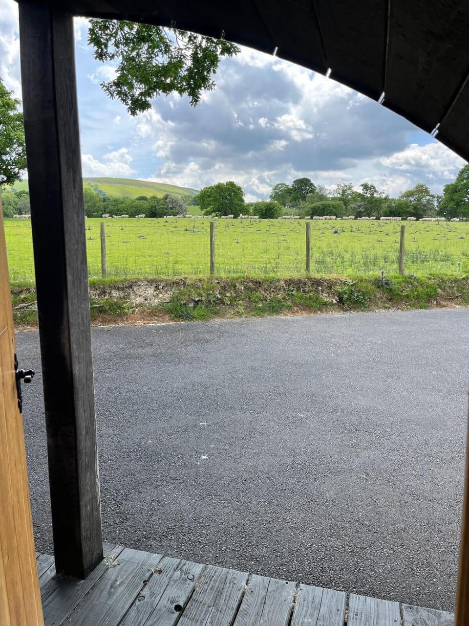 Natural landscape, View (from property/room), Parking