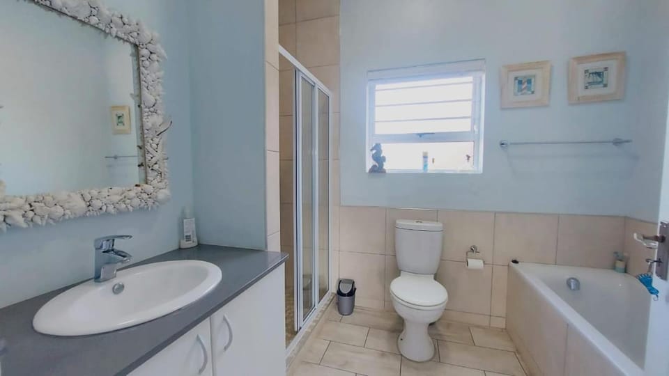 Blu Bay Self-Catering Apartment in Eastern Cape