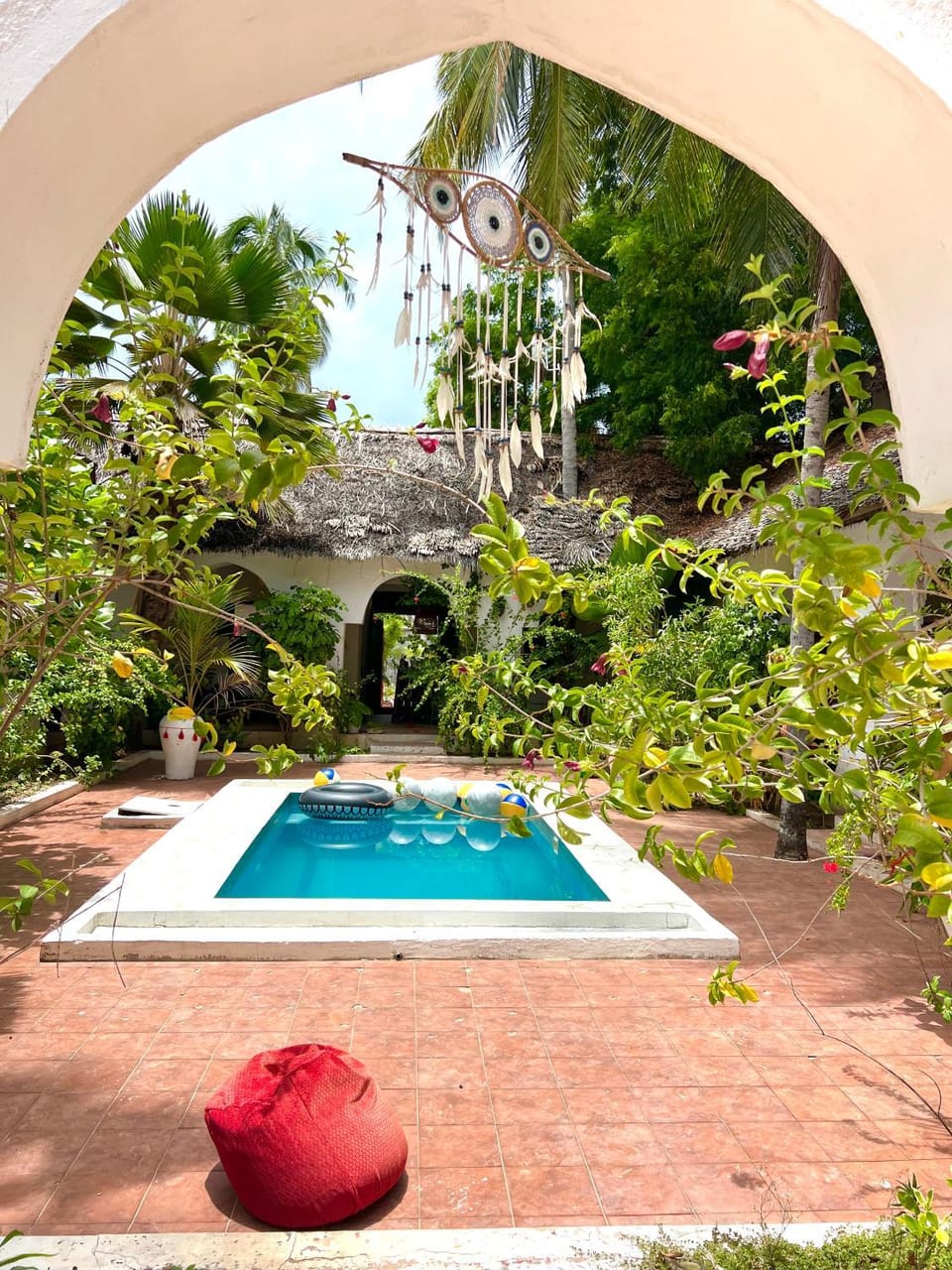Swimming pool