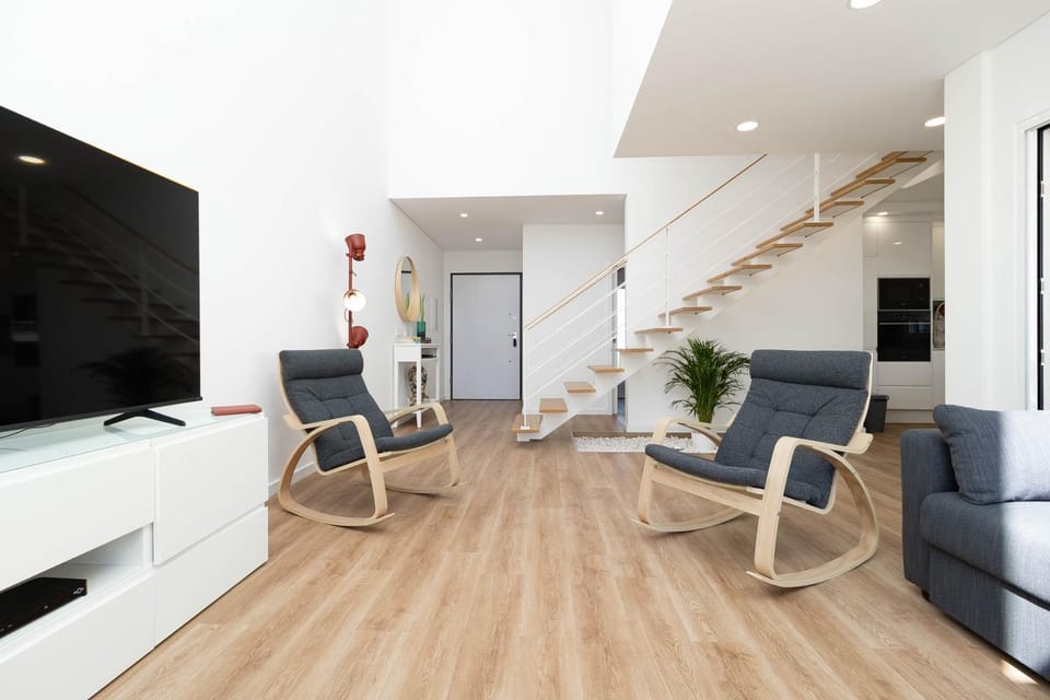 Communal lounge/ TV room, TV and multimedia, Living room