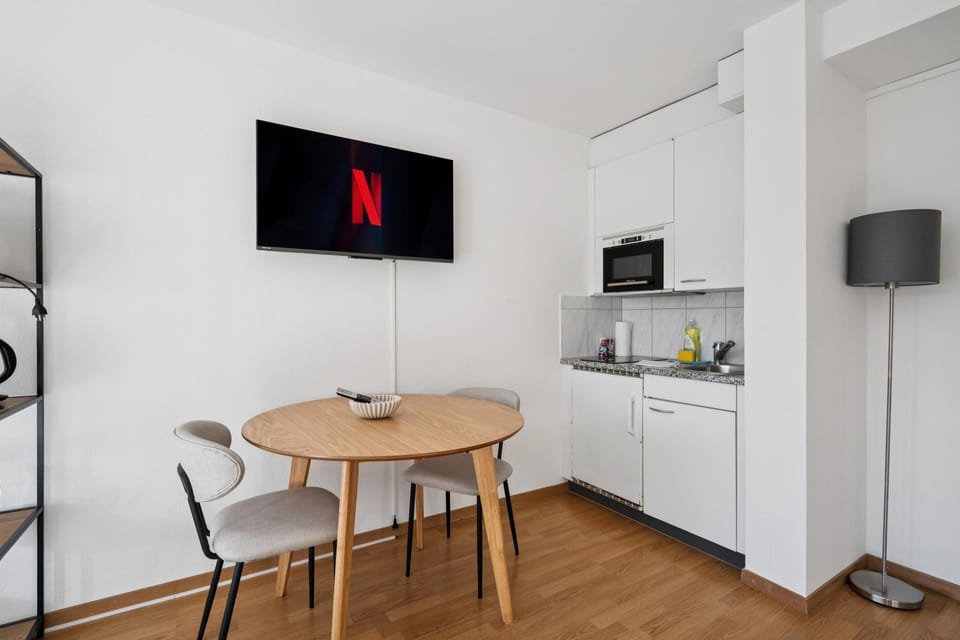 City studio - Crown 43 Apartment in Zurich City