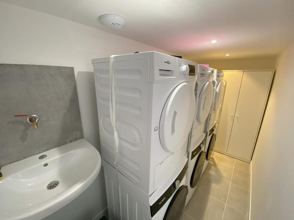 Bathroom, washing machine