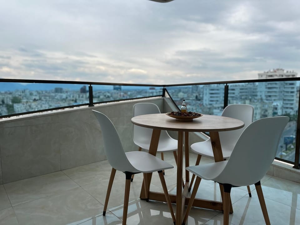 View (from property/room), Balcony/Terrace