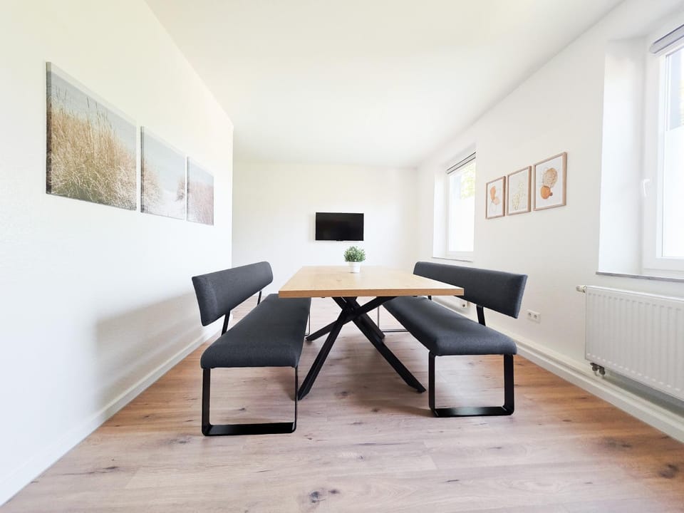 TV and multimedia, Dining area, heating, kitchen