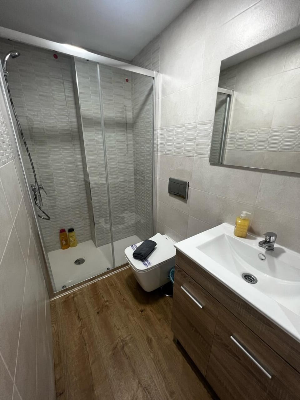 Boutique Apt Next to the Train Station by TuriVida Apartment in Malaga