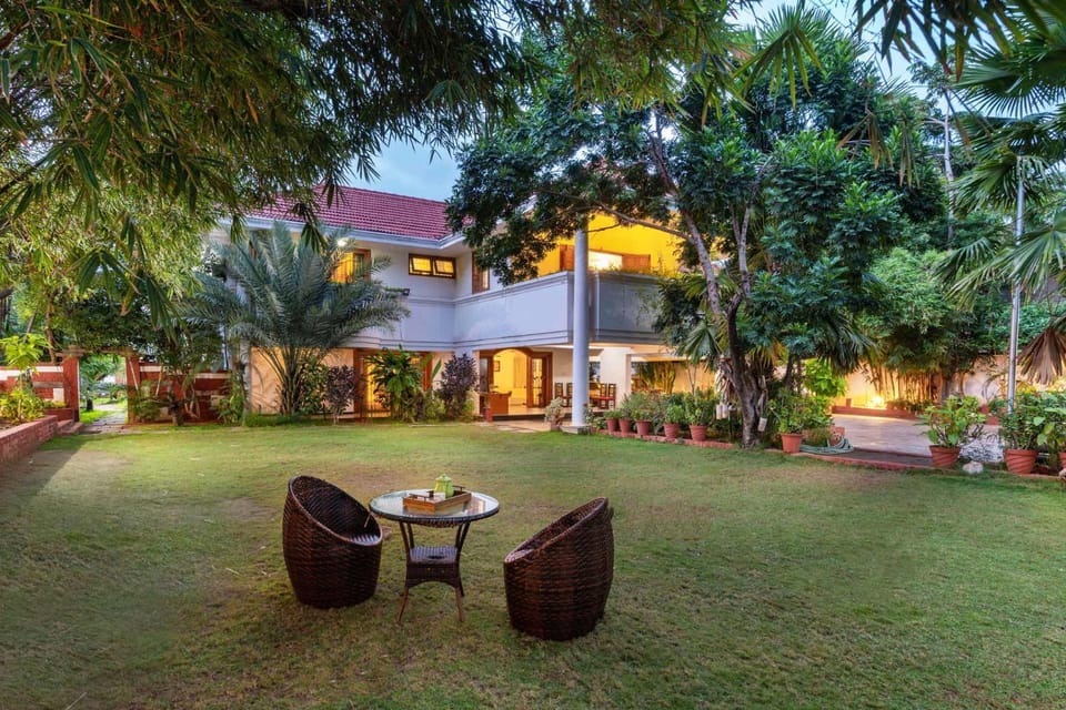Property building, Natural landscape, Garden view