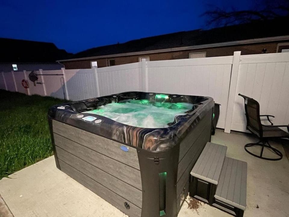 Hot Tub