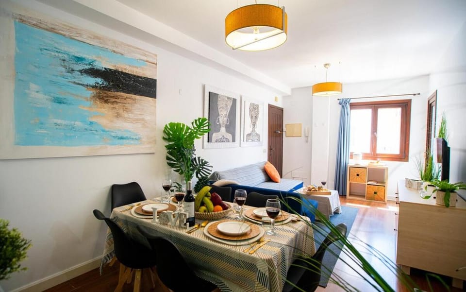 Premium Apartment with Balcony Sea Walk by TuriVida Apartment in Malaga