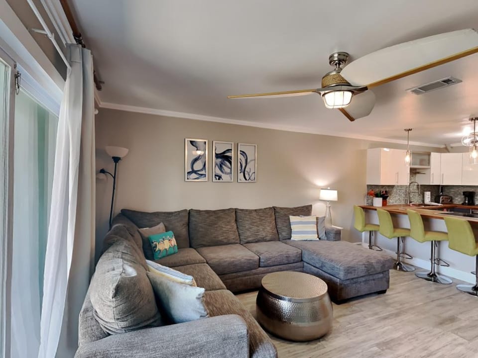Kitchen or kitchenette, Living room, Seating area, furniture