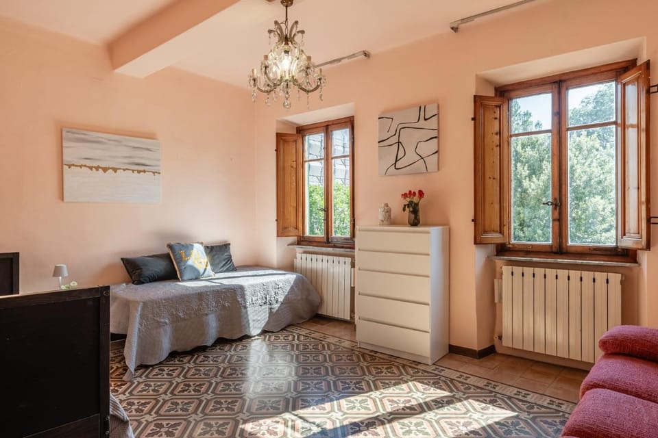 Living room, Bedroom