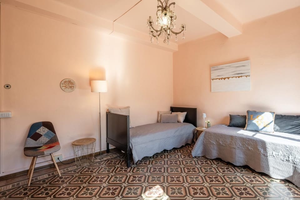 Living room, Bedroom