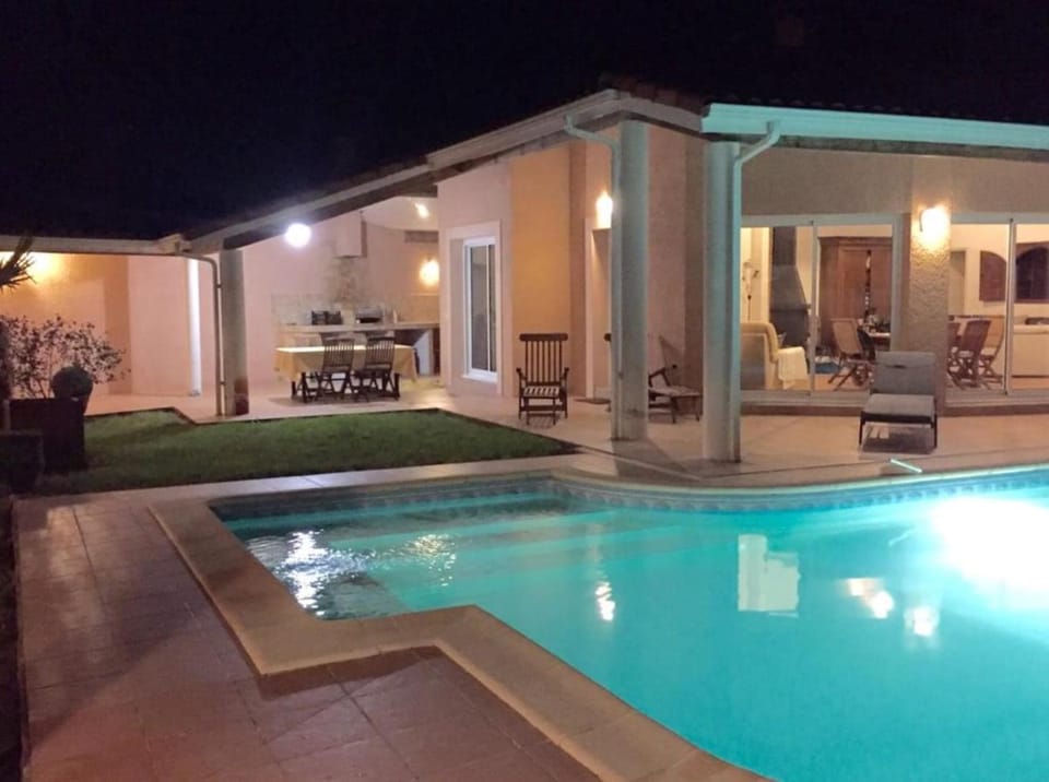 Patio, Swimming pool