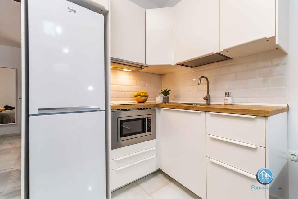 Elite Penthouse - Premium Malaga Center Apartment in Malaga