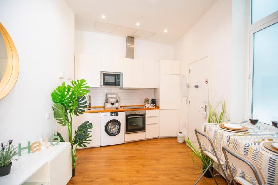 Cozy Studio Near Picasso House by TuriVida Apartment in Malaga