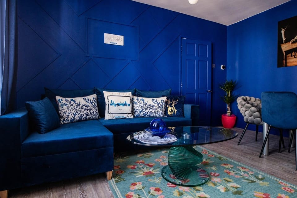 View (from property/room), Living room, Seating area