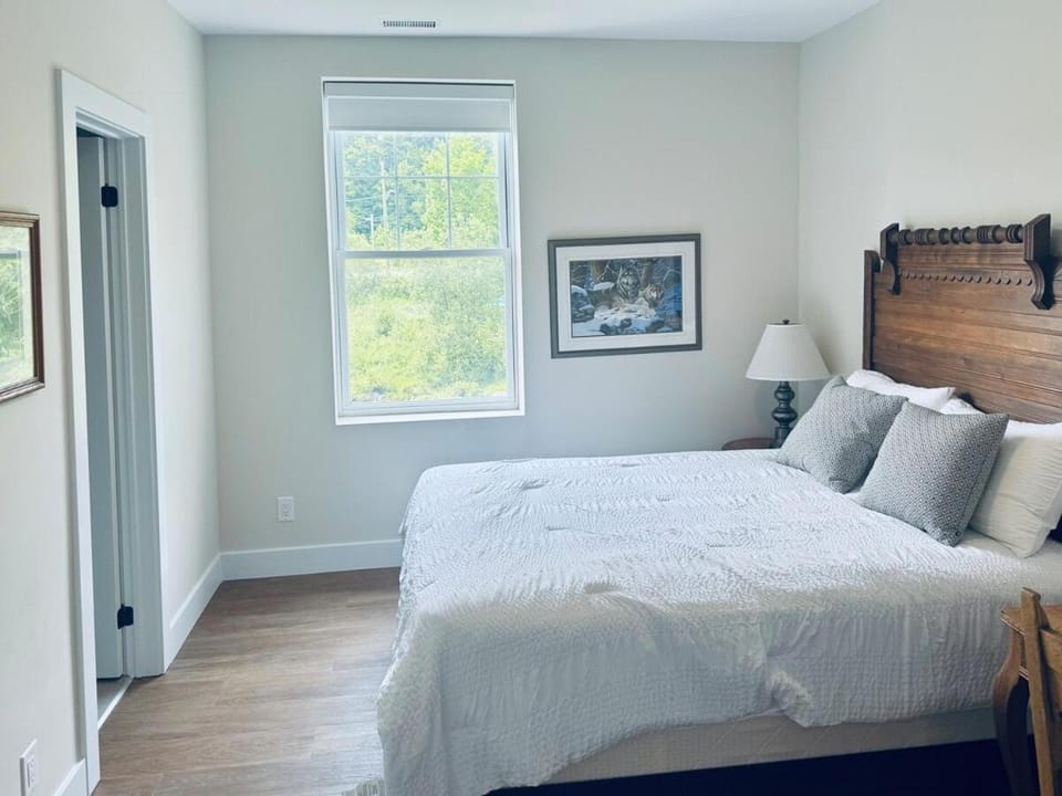 Burks Falls Legacy View Multifamily Suites Apartment in Ontario