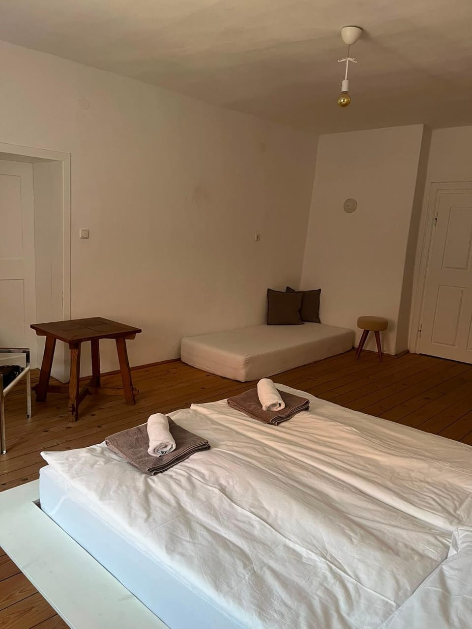 room4you Lambach Apartment, Studiozimmer & Zimmer Vacation rental in Upper Austria