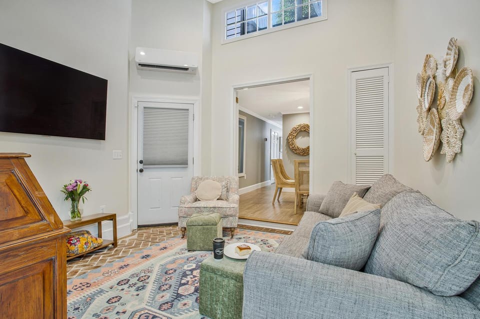 Historic Row Home in Downtown Annapolis House in Spa Creek