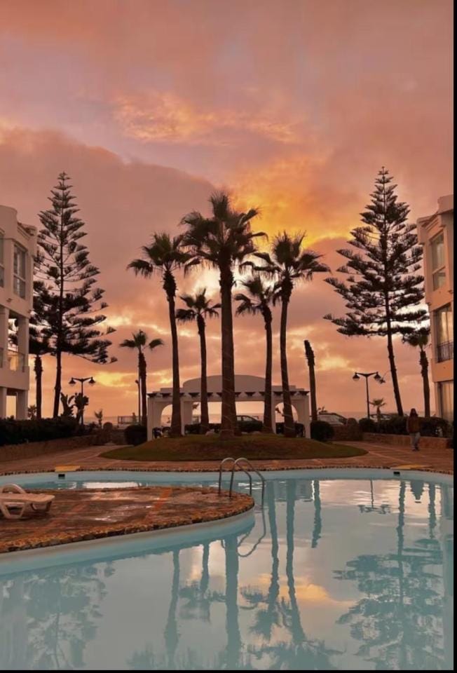 Property building, Swimming pool