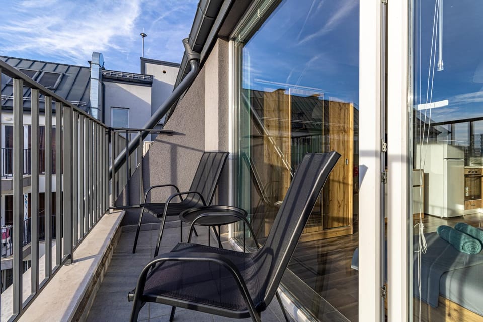 Ishirkov Residence Studio With Mountain VIew Balcony and Underground Parking Apartment in Sofia