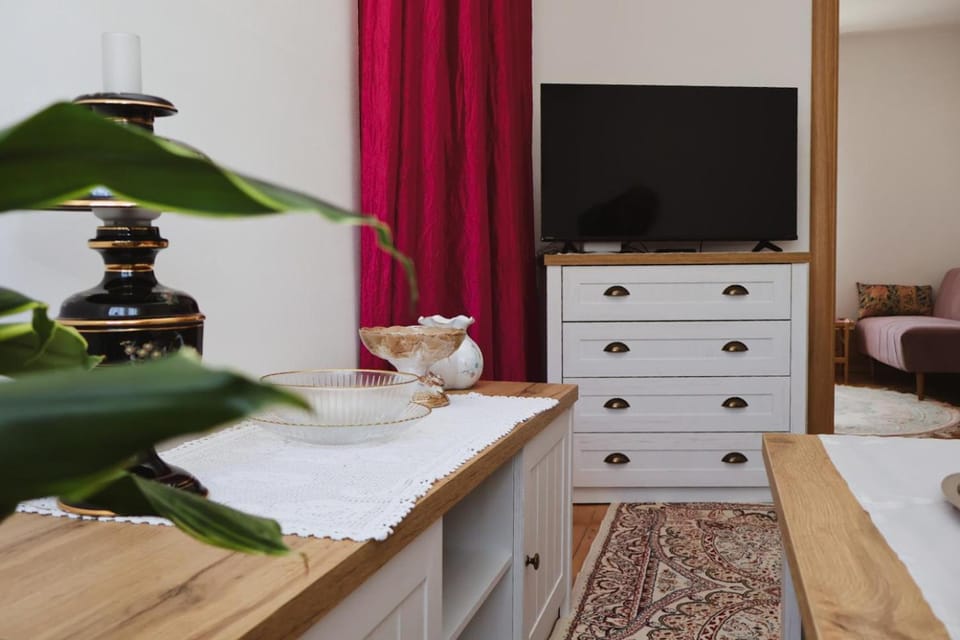 TV and multimedia, Living room