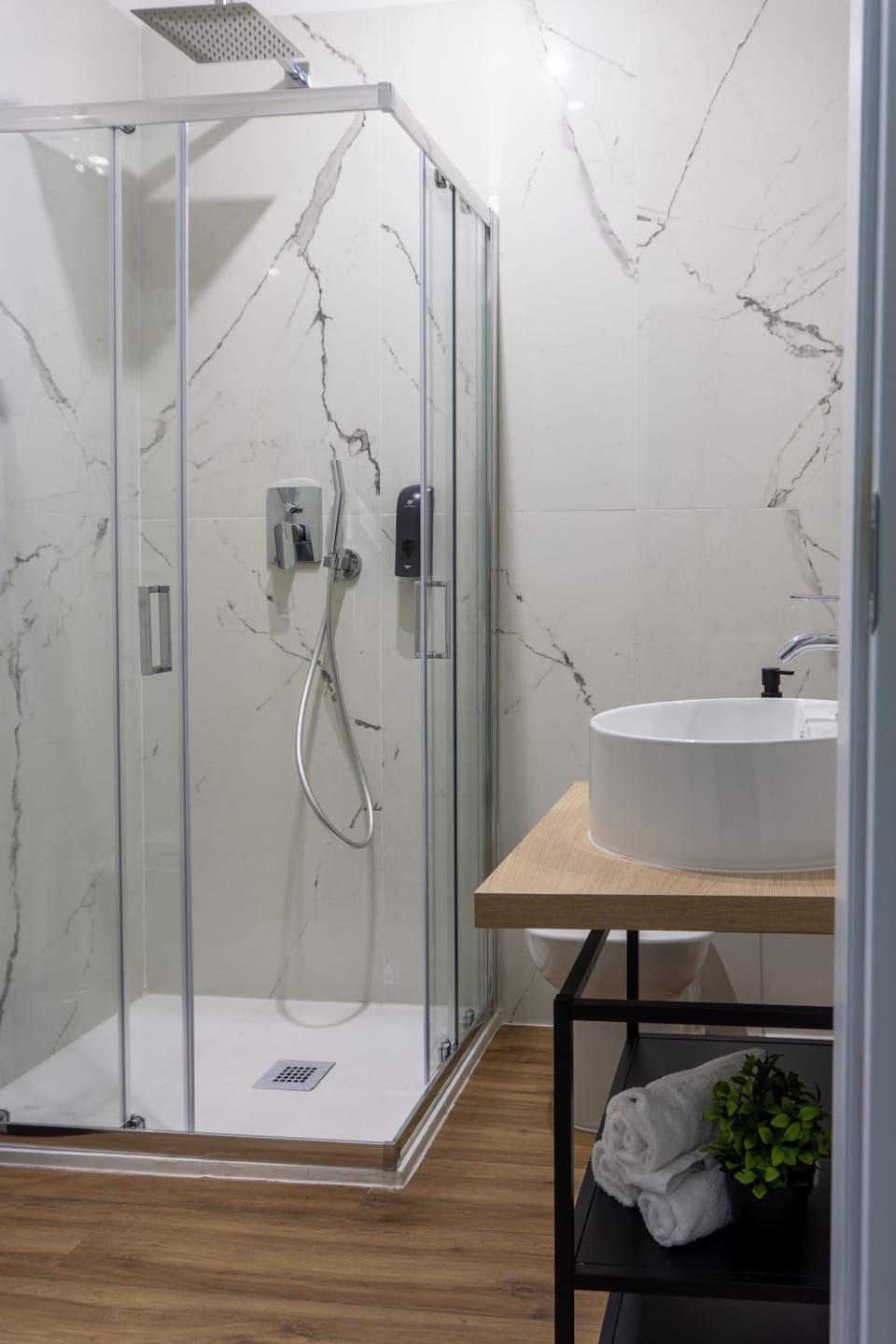 Shower, Bathroom