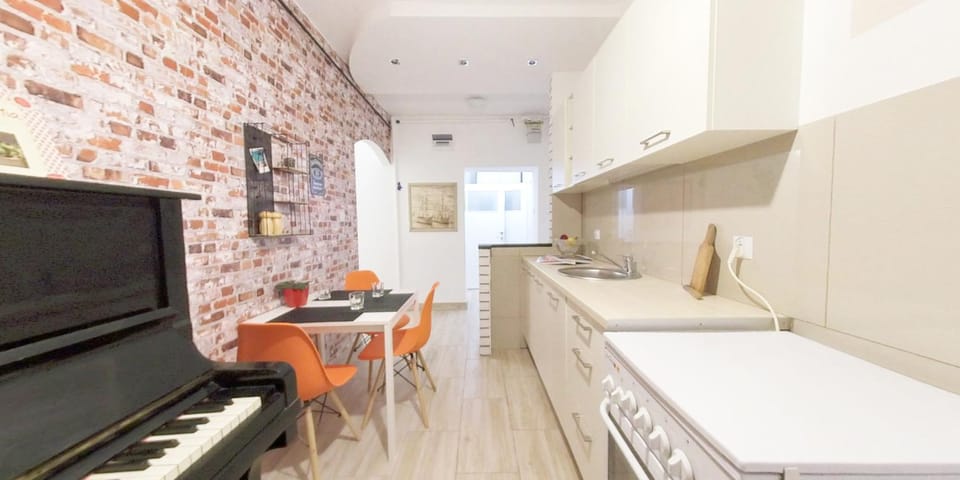 Kitchen or kitchenette, oven, stove