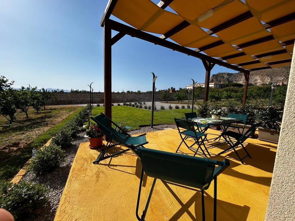 Case Vacanze Villa Parisi House in Sicily