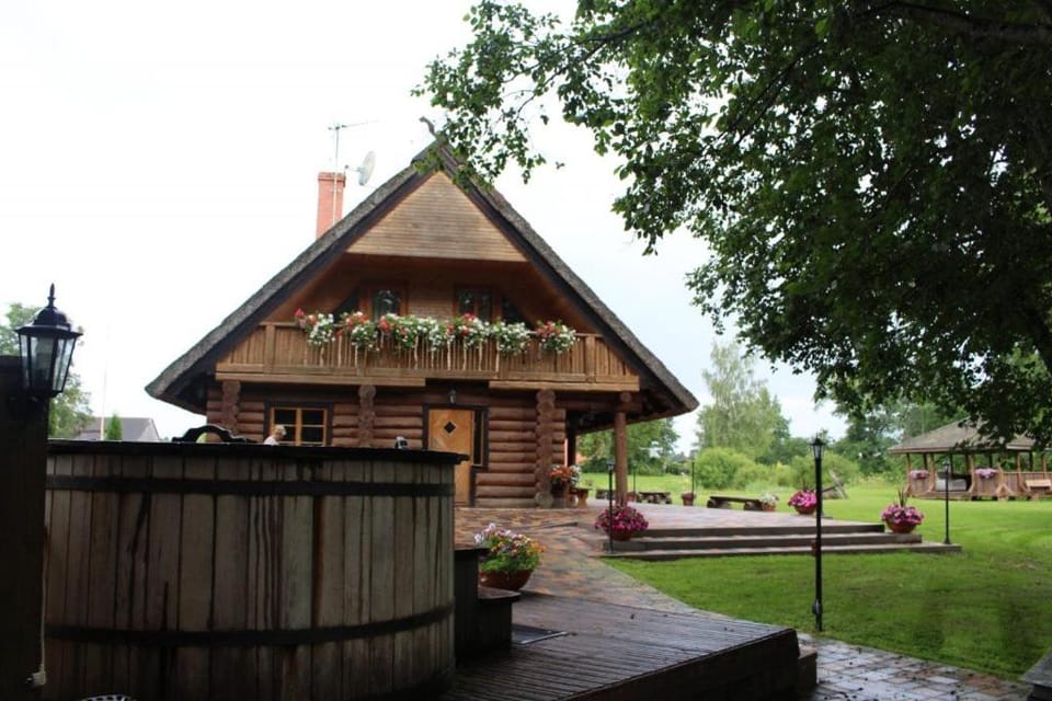 Viesu nams Barži Bed and Breakfast in Latvia