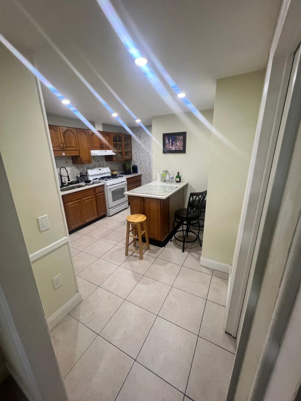 Your Comfortable Home Away From Home Apartment in Secaucus