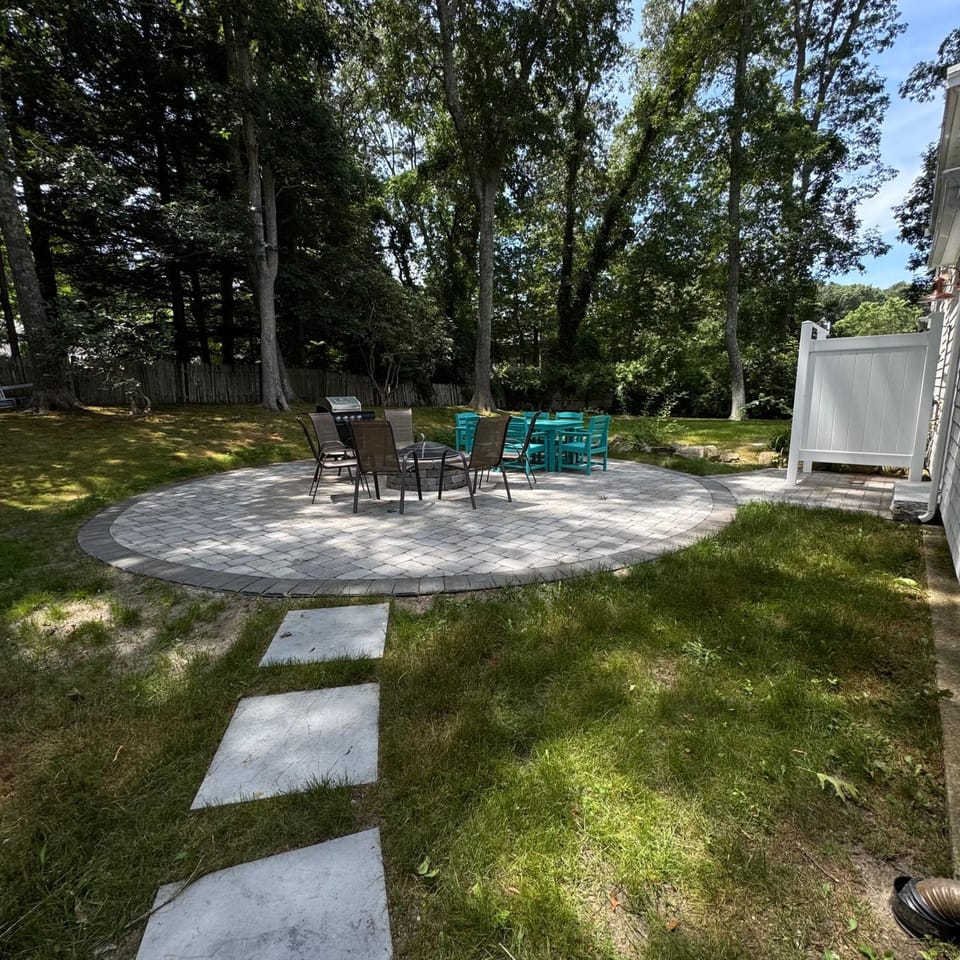 Patio, Spring, Day, Natural landscape, Garden