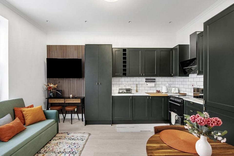 Luxury Studio Chelsea Apartment in City of Westminster